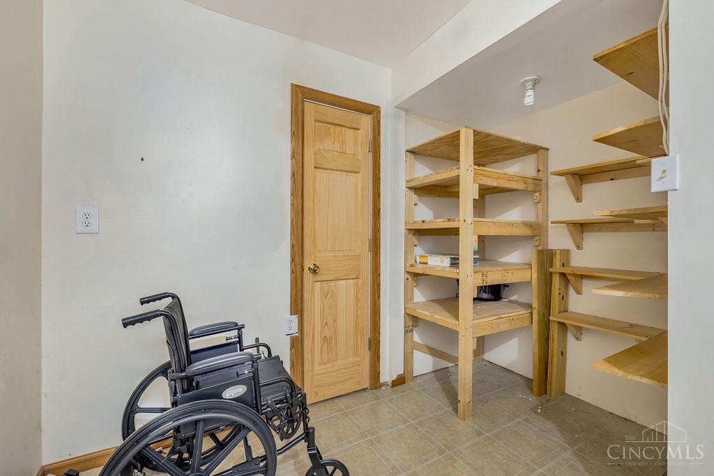 1558 Millville Oxford Road