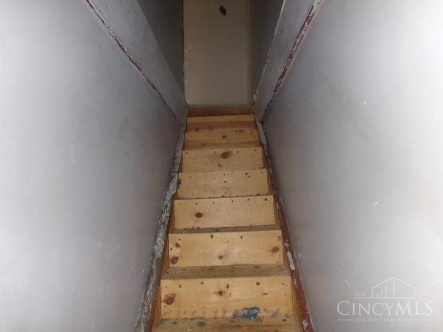 127 New Burlington Road