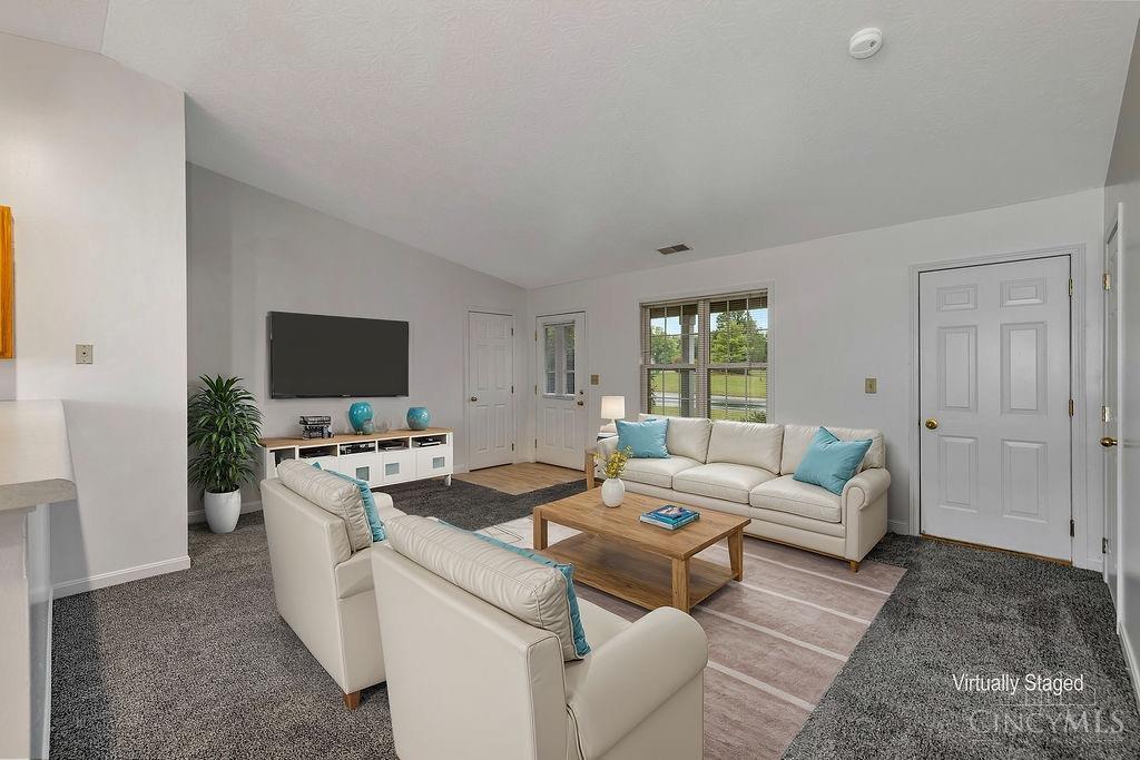 2 Indian Cove Circle