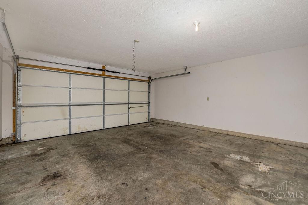 2 Indian Cove Circle