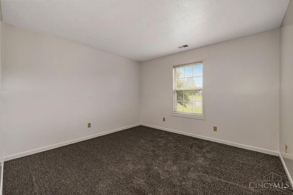 2 Indian Cove Circle