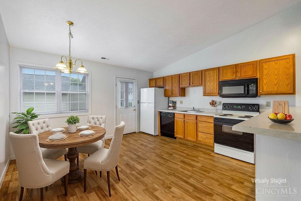 2 Indian Cove Circle