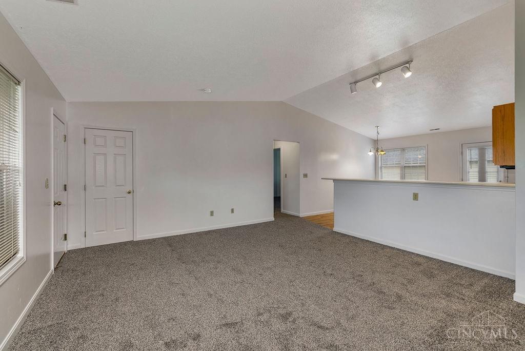 2 Indian Cove Circle