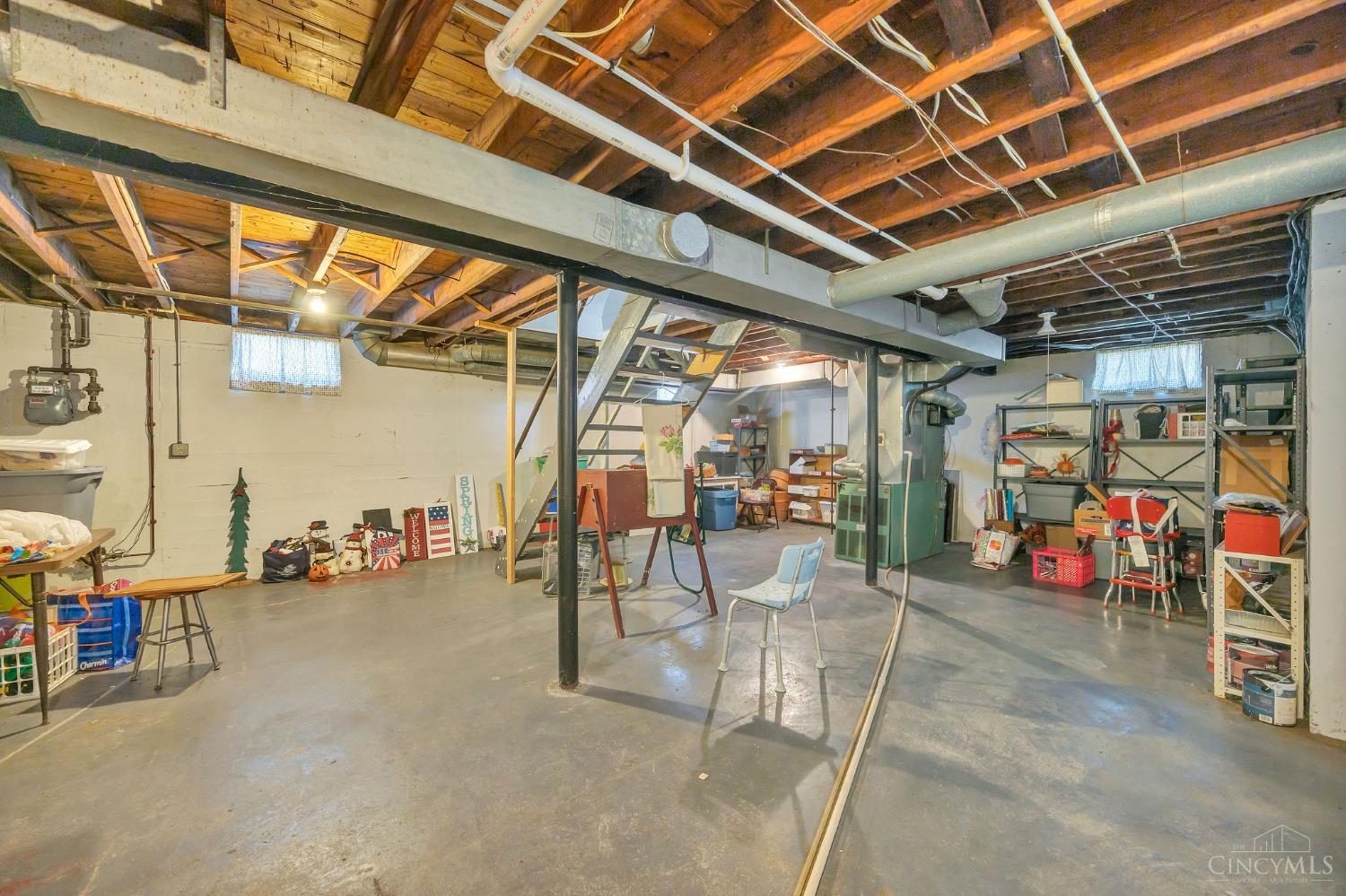 855 Chase Avenue