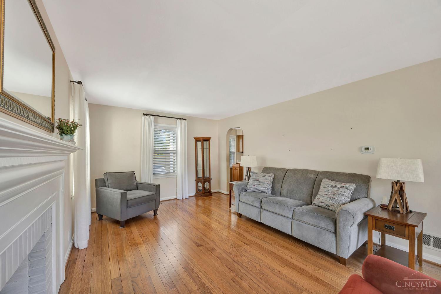 855 Chase Avenue