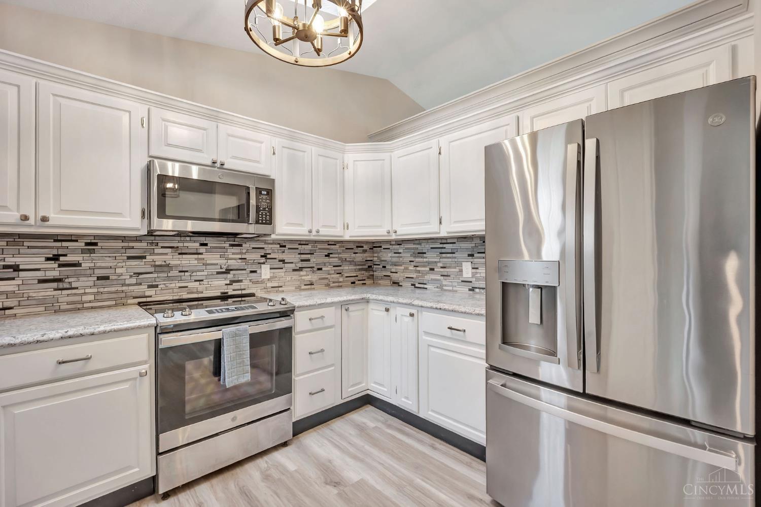 3873 Buck Ridge Drive