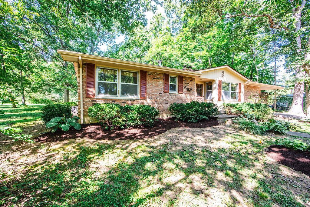 817 Millville Oxford Road