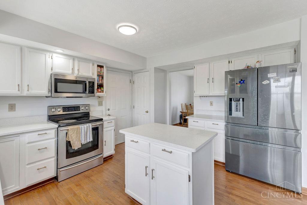 6736 Raven Court