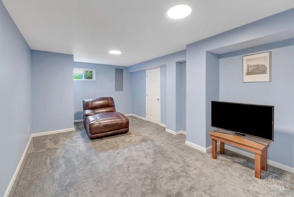 6736 Raven Court