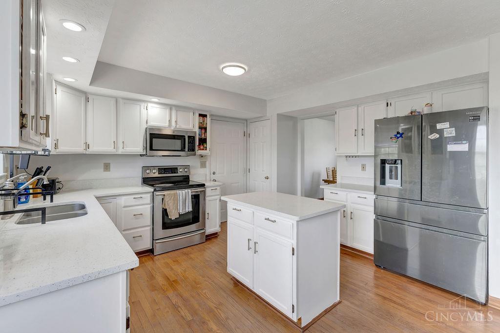 6736 Raven Court