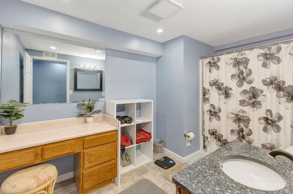6736 Raven Court