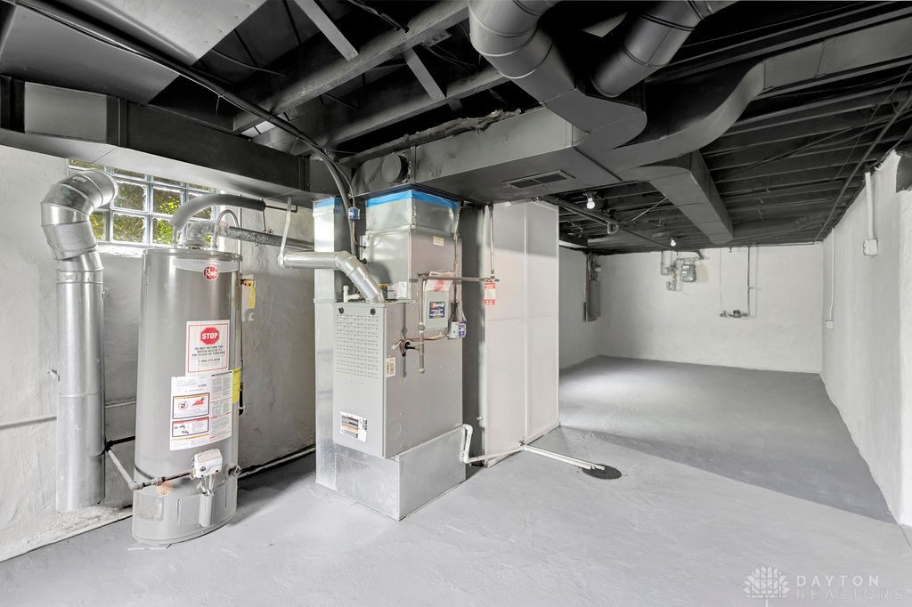 1475 Antoinette Avenue