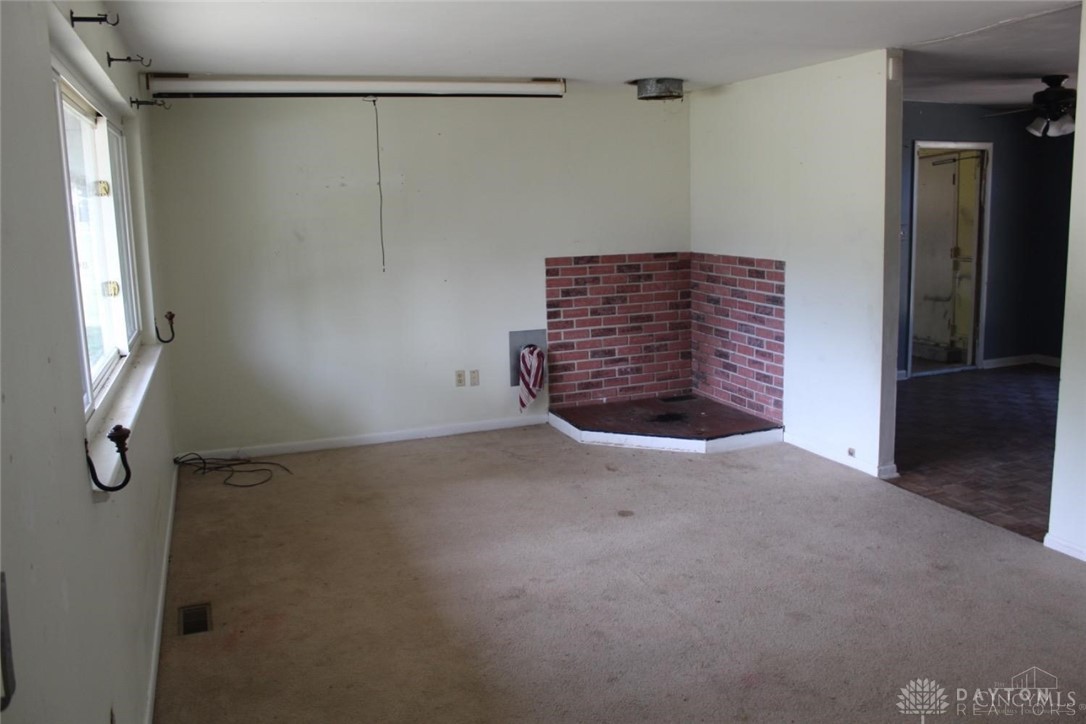 6152 Vereker Drive