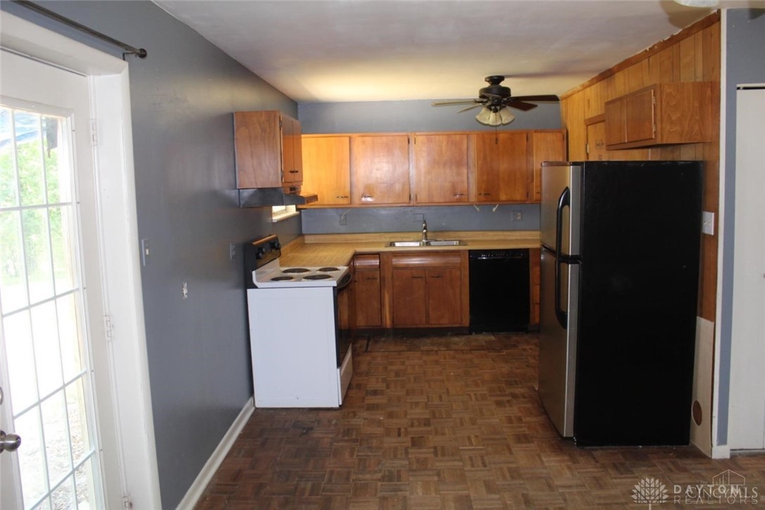 6152 Vereker Drive