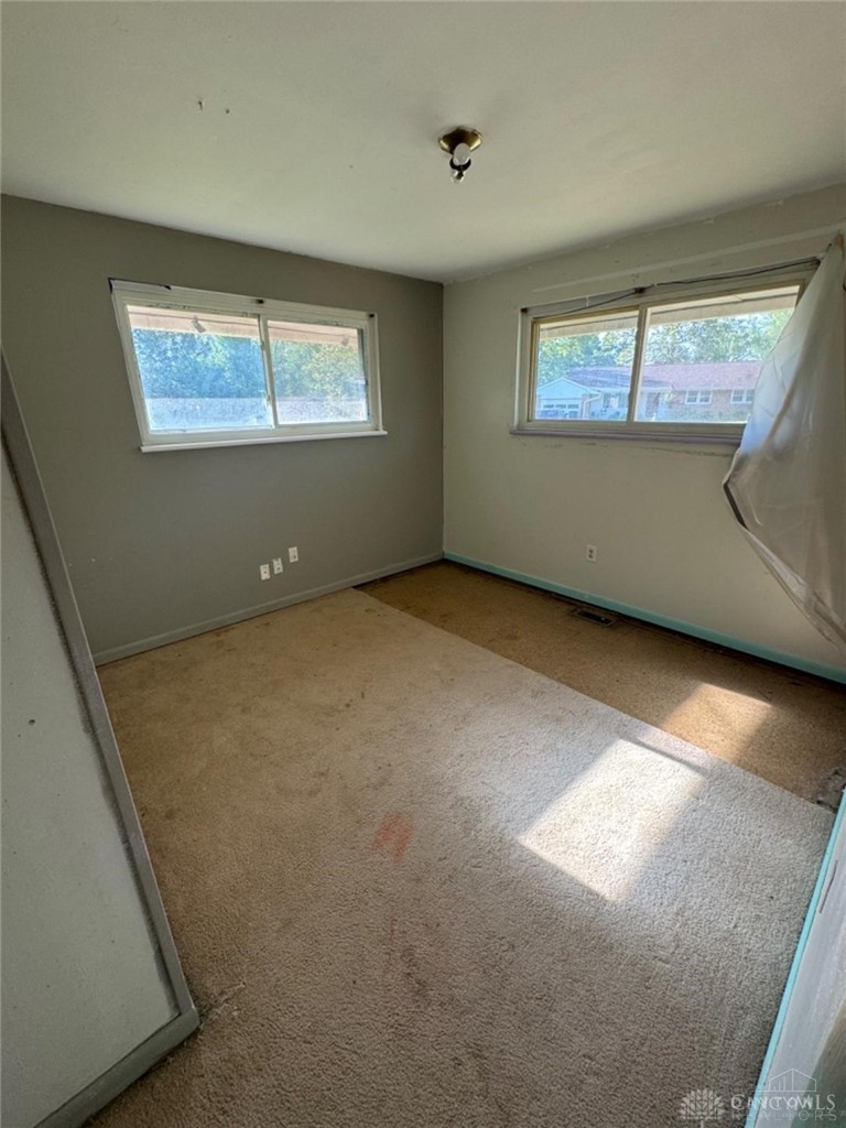 6152 Vereker Drive