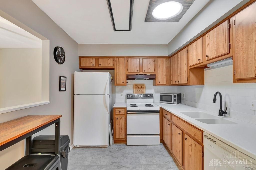 6135 Fairfield Road 21