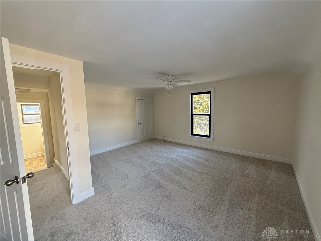 217 W Twin Street