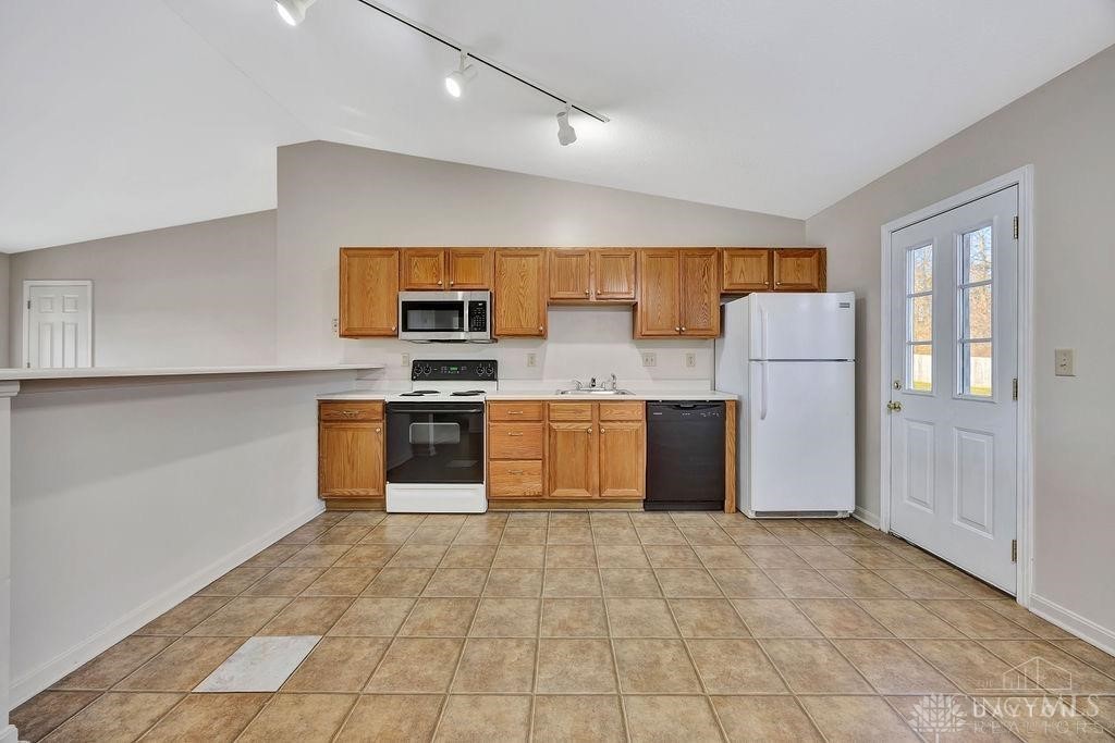 15 Indian Cove Circle