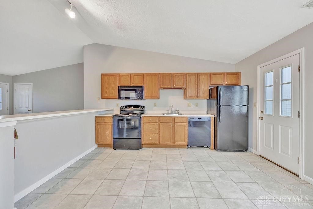 4 Indian Cove Circle