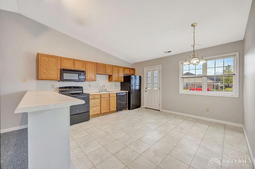 4 Indian Cove Circle