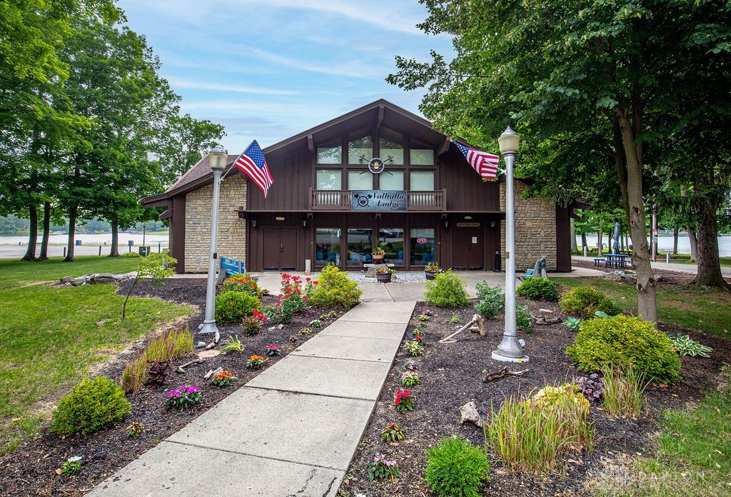 202 Hatchet Drive