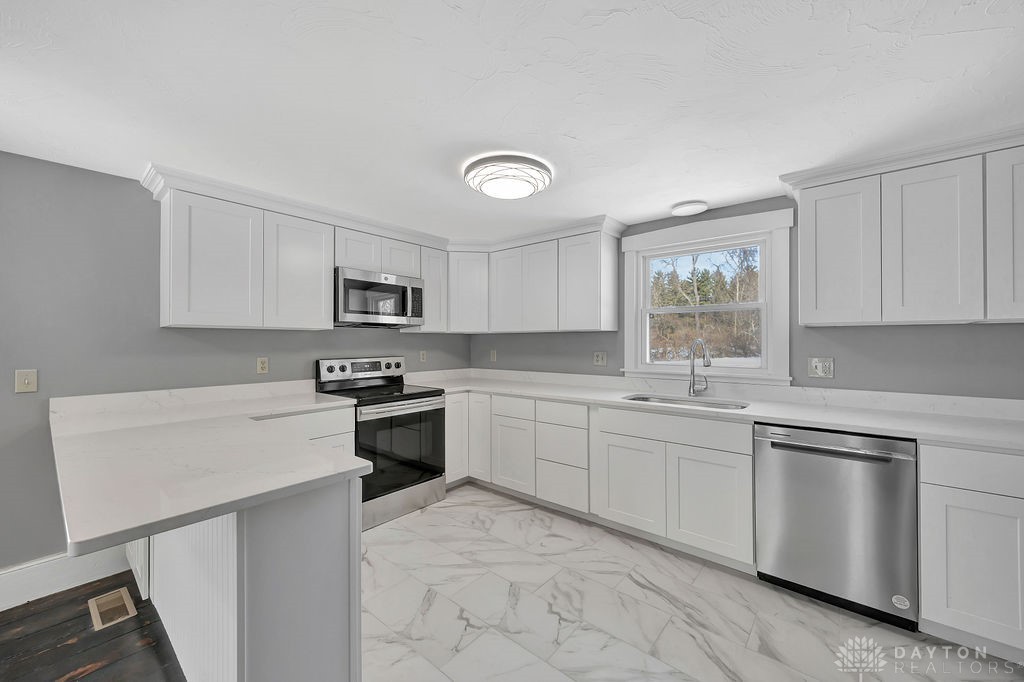 6391 Morning Sun Road