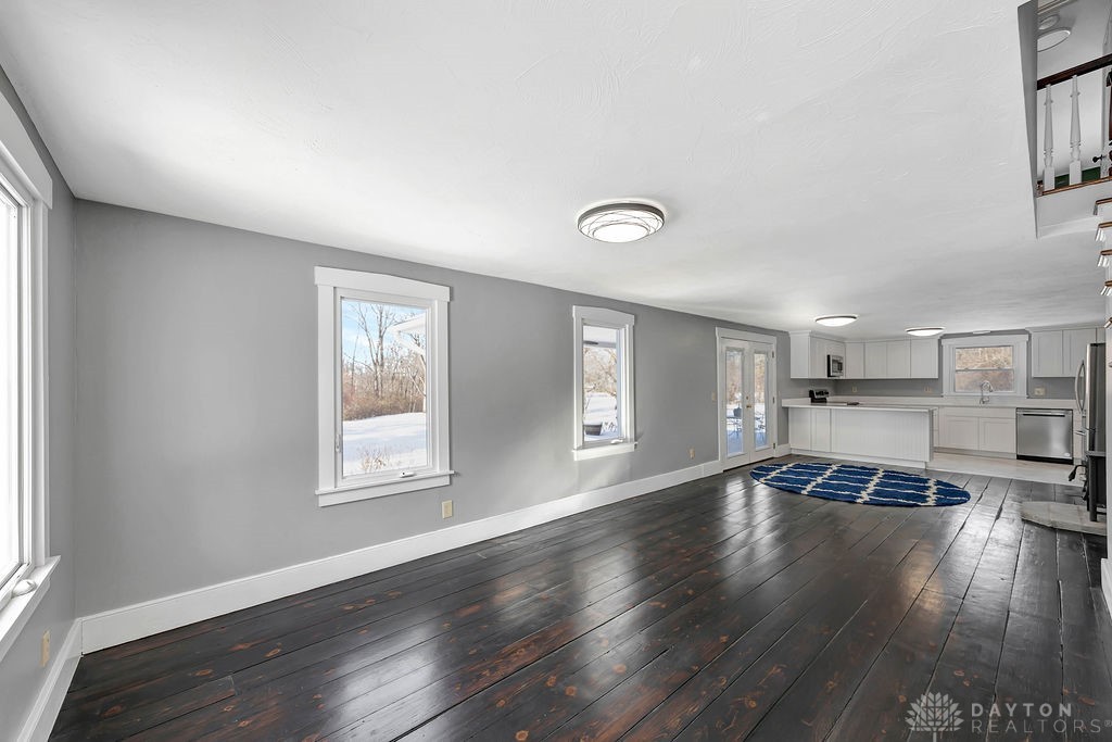 6391 Morning Sun Road