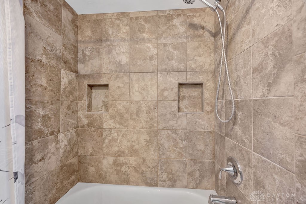 6391 Morning Sun Road