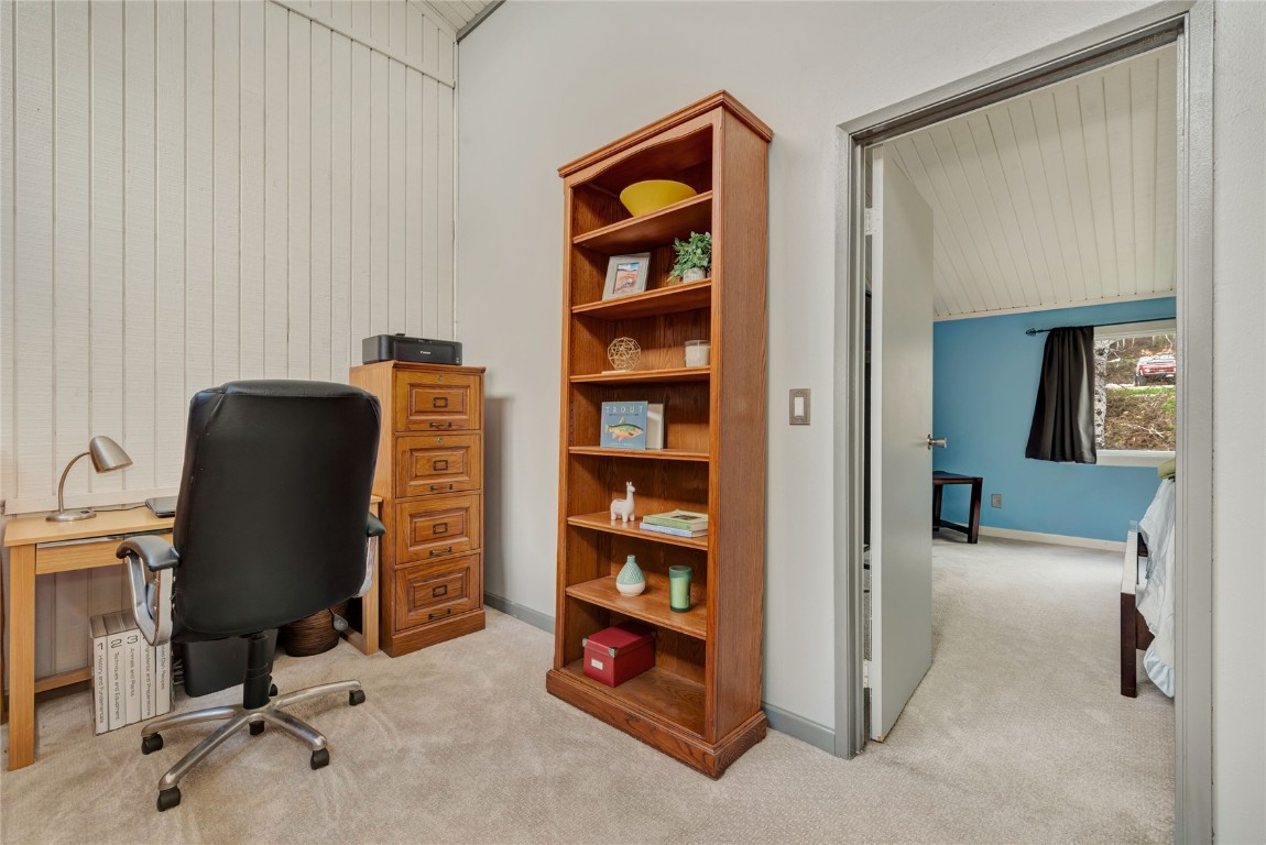 23055 Schussmark TRAIL