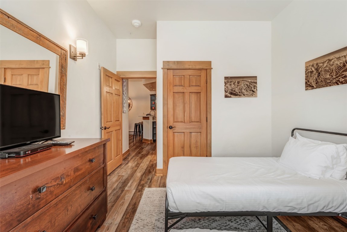 1463 Flattop CIRCLE 107