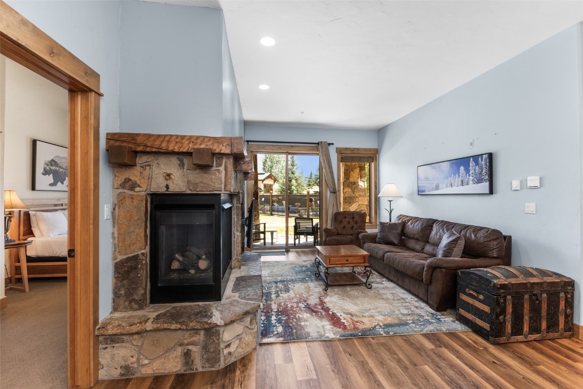 1463 Flattop CIRCLE 104