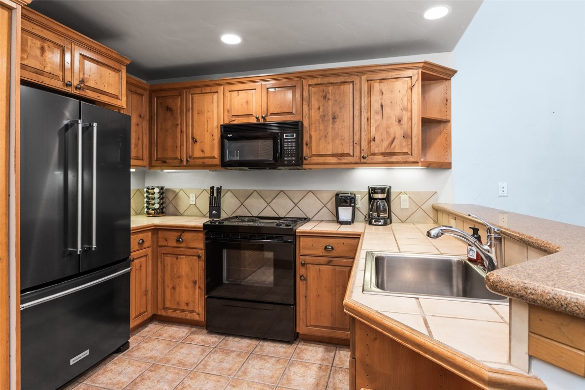 1463 Flattop CIRCLE 104