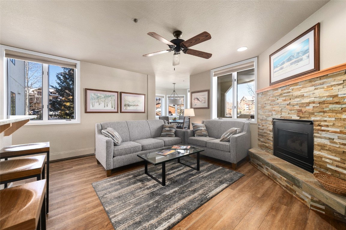 2700 Eagleridge DRIVE N23