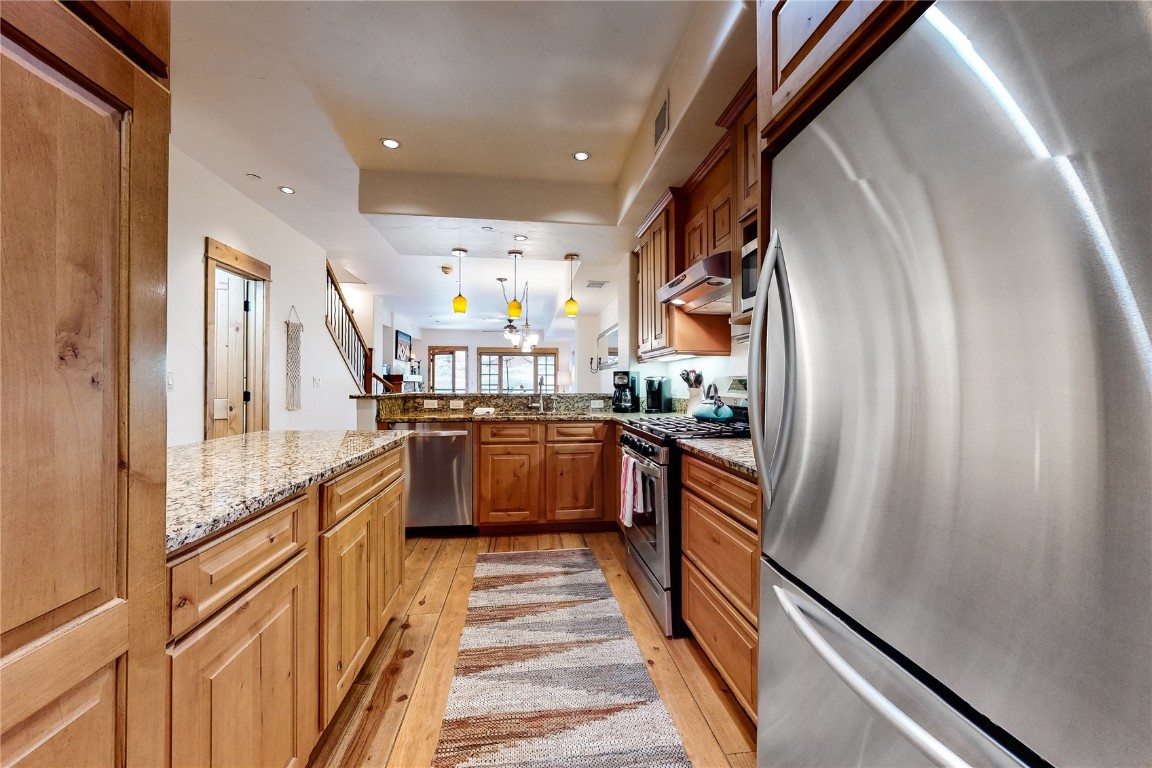 1110 Yampa STREET R8