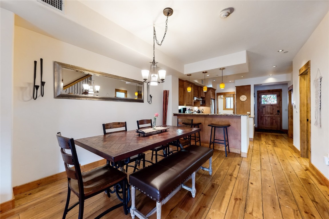 1110 Yampa STREET R8