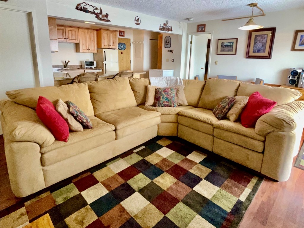 2235 Storm Meadows DRIVE 322