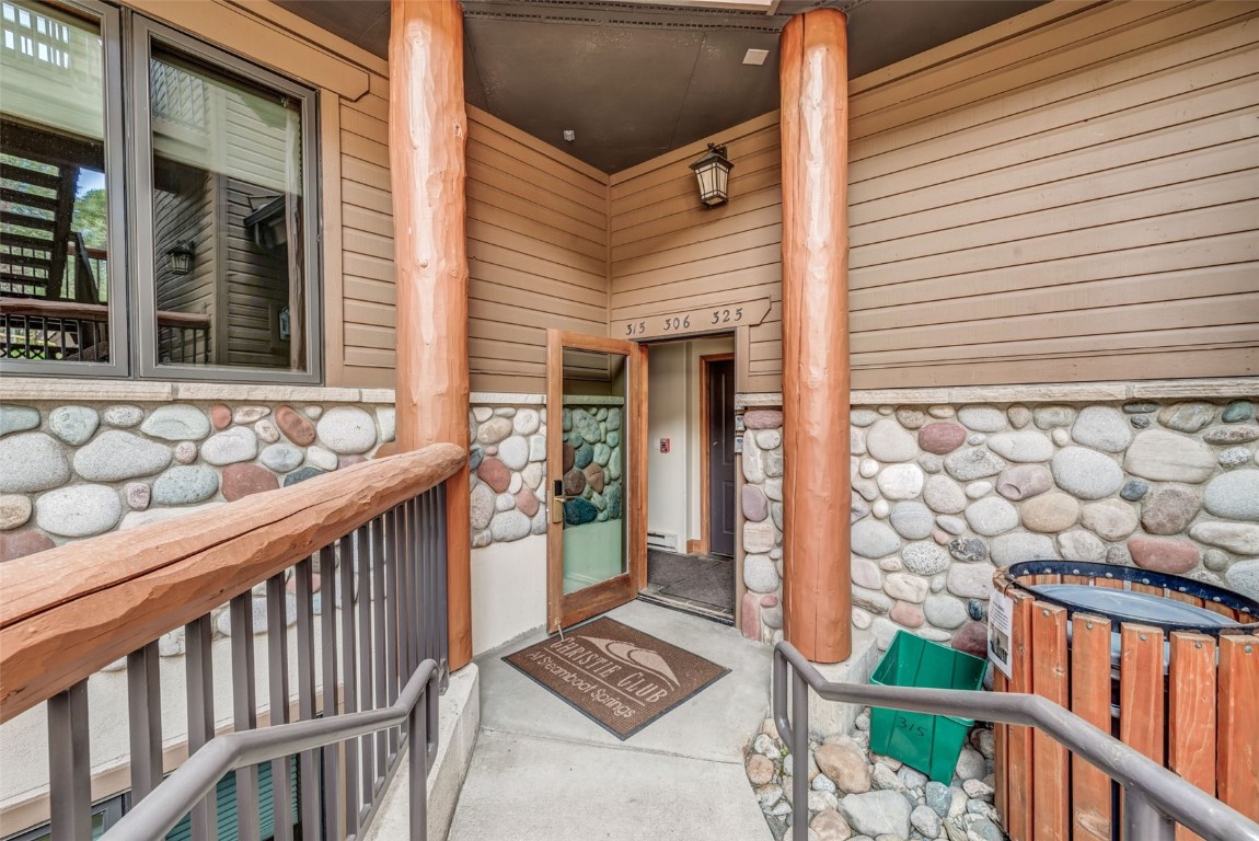 2155 Ski Time Square DRIVE 306