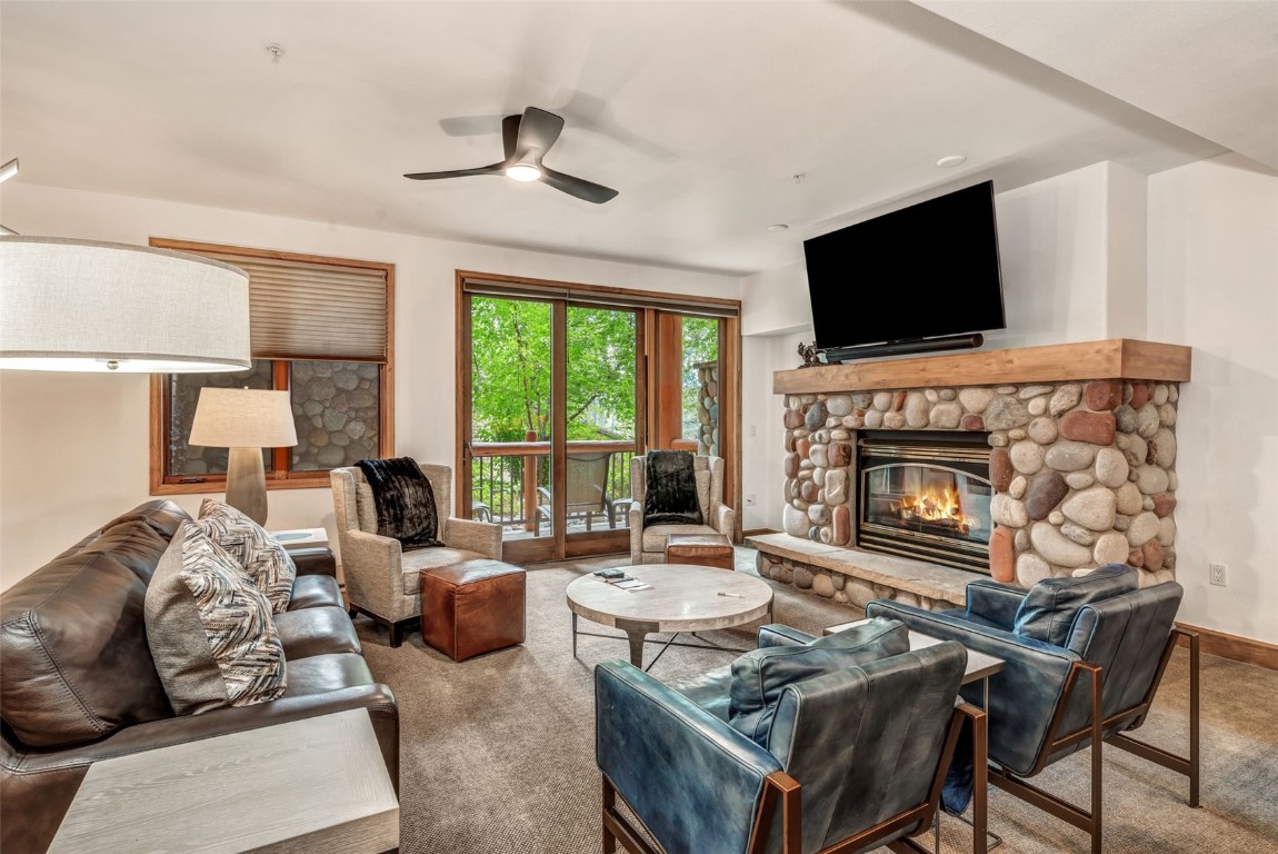 2155 Ski Time Square DRIVE 306