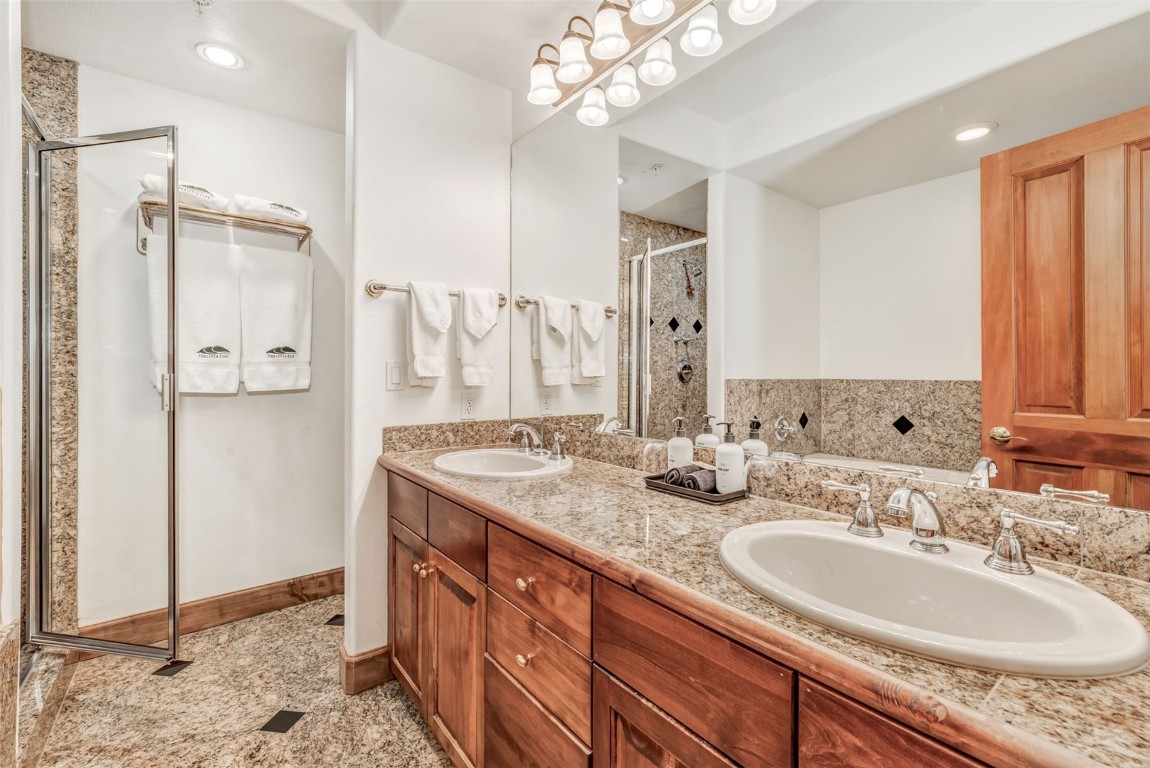 2155 Ski Time Square DRIVE 306