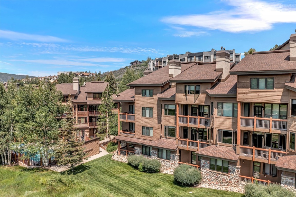 2155 Ski Time Square DRIVE 306