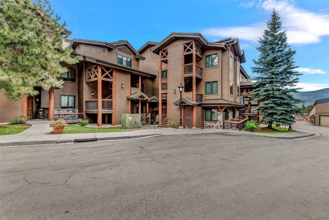 2155 Ski Time Square DRIVE 306