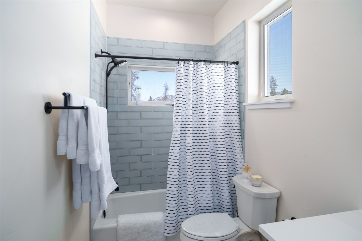 21185 County Road 16