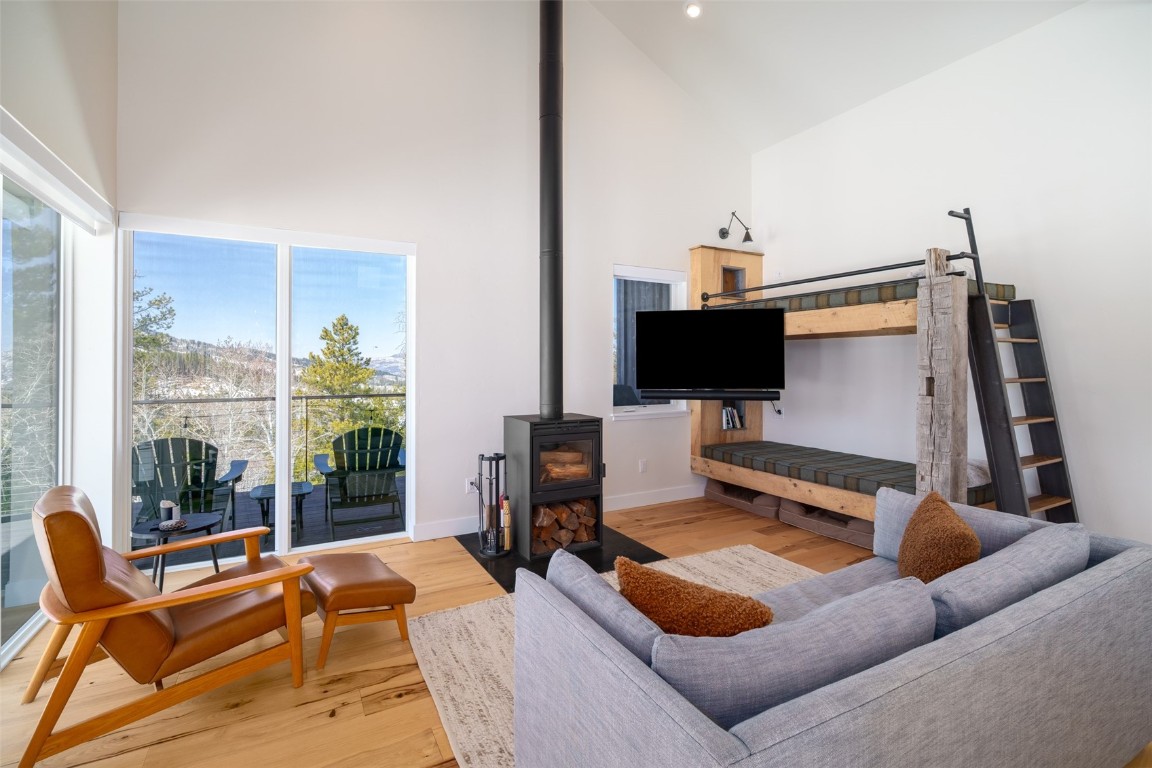 21185 County Road 16