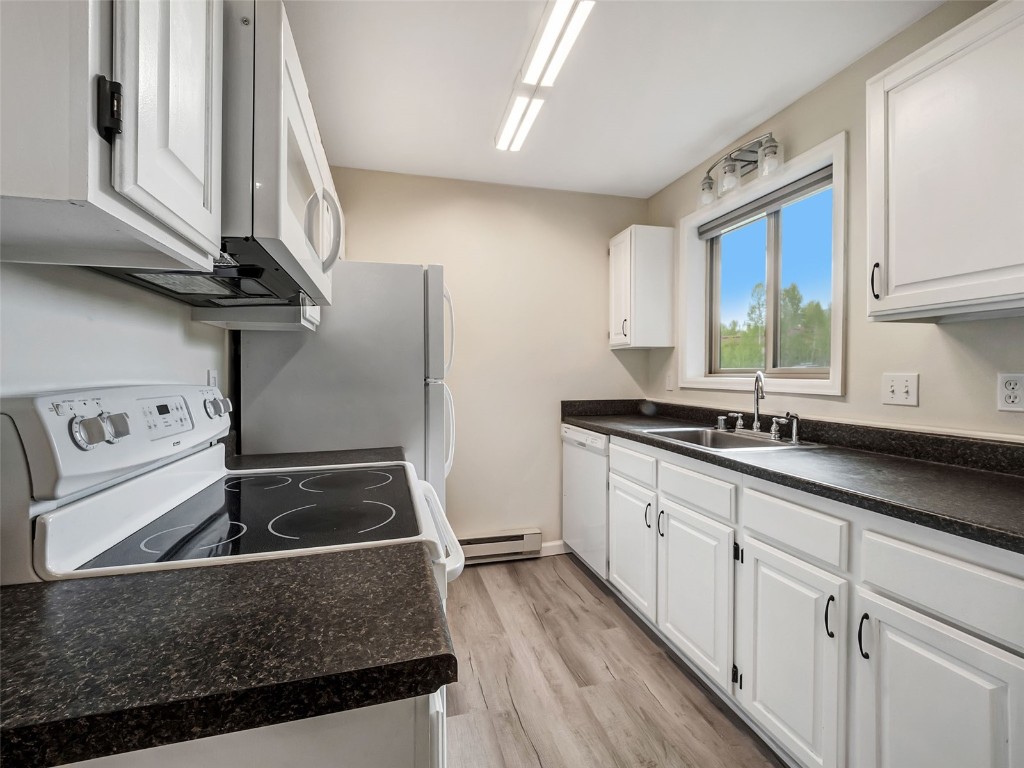 1565 Shadow Run Frontage 104