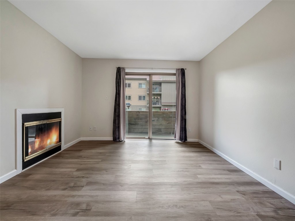 1565 Shadow Run Frontage 104