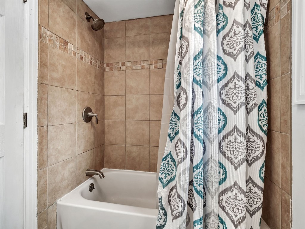 1565 Shadow Run Frontage 104