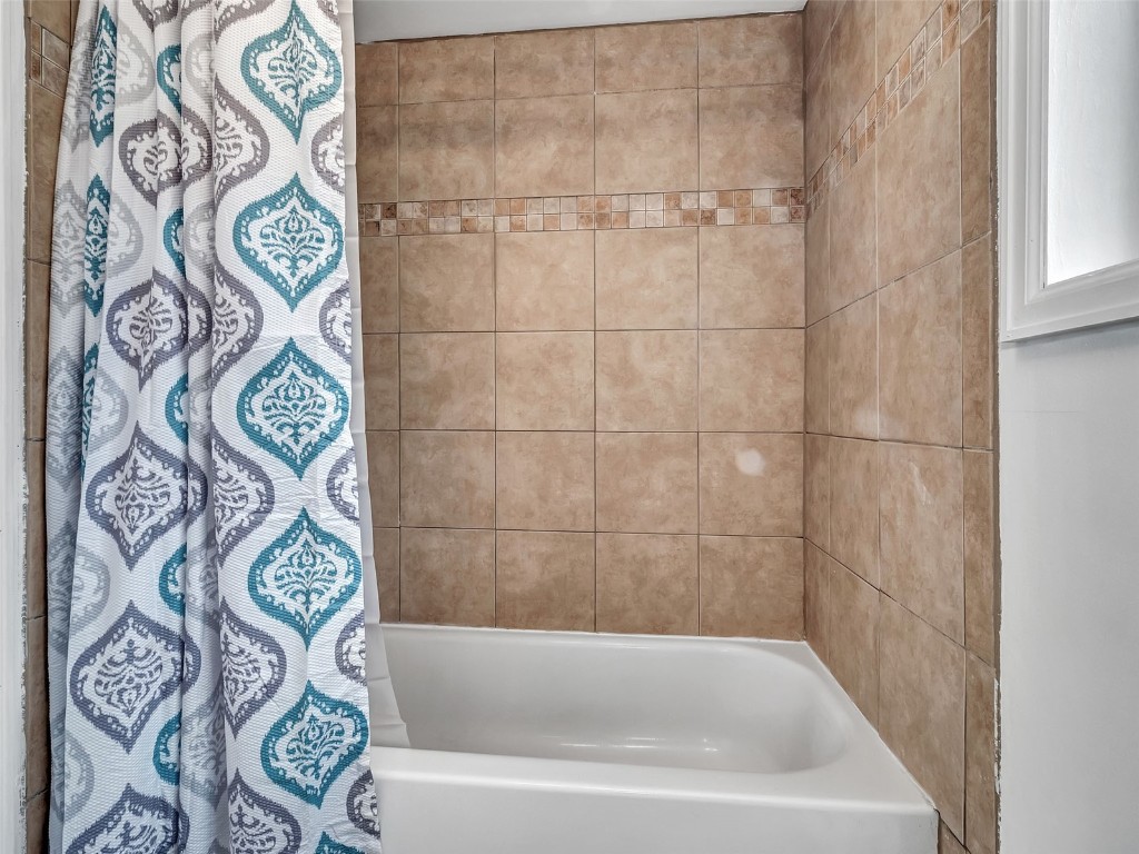 1565 Shadow Run Frontage 104