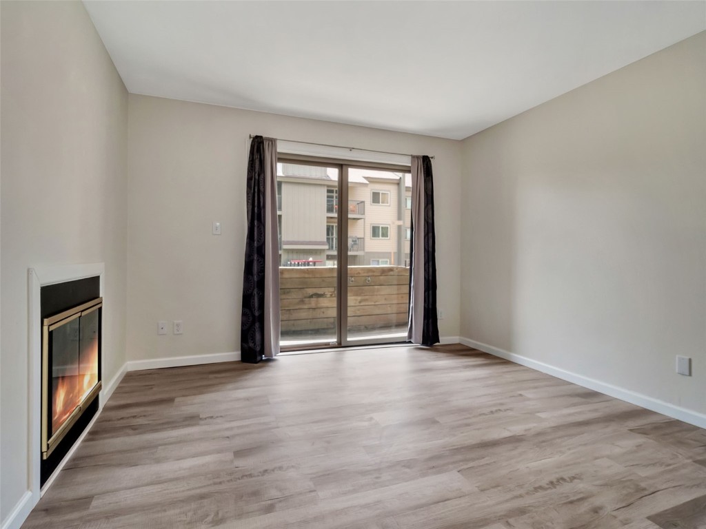 1565 Shadow Run Frontage 104