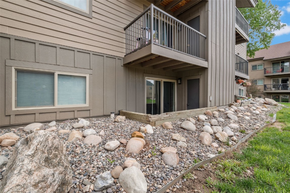 1565 Shadow Run Frontage 104