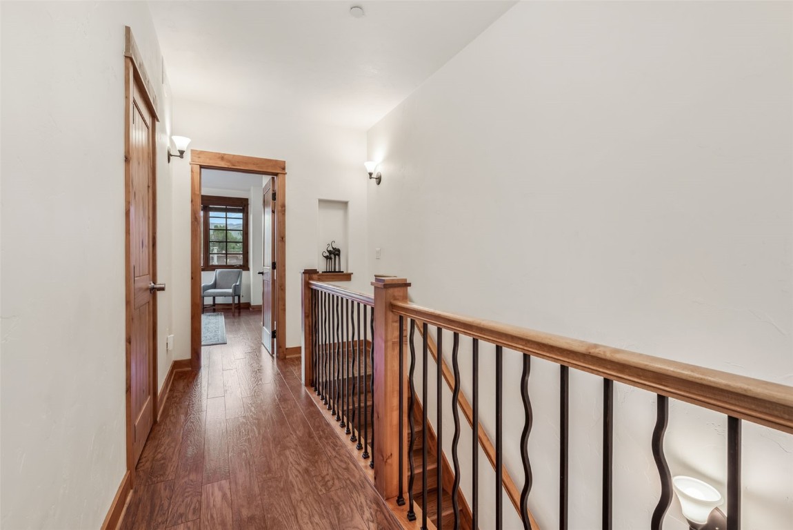 1110 Yampa STREET R8